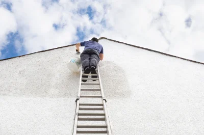 Peinture extérieure à Regnévelle — façades et ravalement